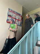 Провели инструктаж с педагогическим и техническим персоналом учреждения по рекомендациям при установлении уровней террористической опасности.